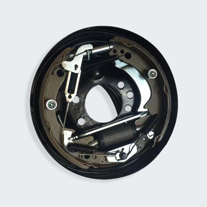 Вилочный погрузчик 1,5 тонны левый тормоз в сборе